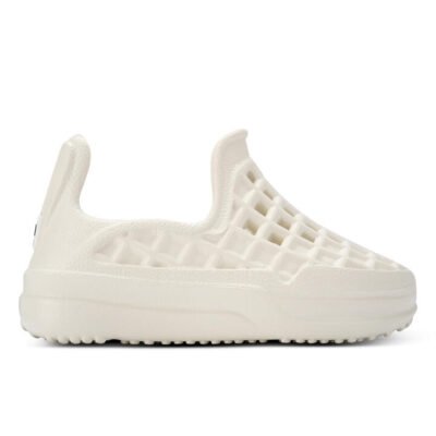 Lusso Cloud Scenario Kids Bone White Unisex Size 6 TheSneakerLounge Kids Lusso Cloud Scenario Kids Bone White Unisex Size 6