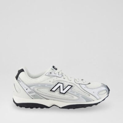 204 L Youth White Grey Matter Suede Sneakers